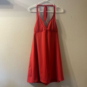 Athleta athletic halter dress with removable pads  size large